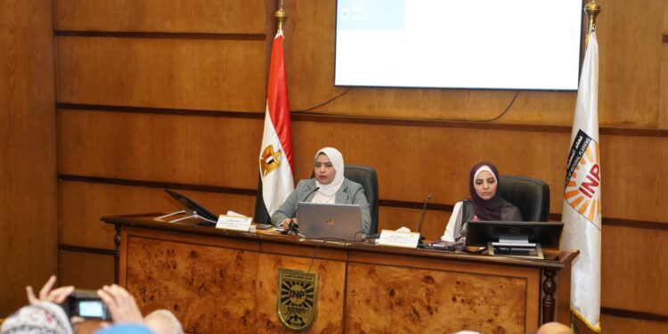 معهد التخطيط القومي يعقد سمينار حول تقييم الأثر البيئي الاستراتيجي لقطاع النقل على الطرق بالمناطق الحضرية