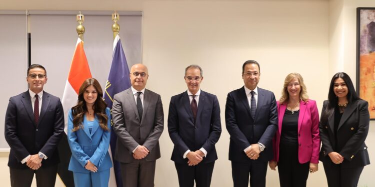 100 ألف متدرب على الذكاء الاصطناعي في تعاون جديد بين الحكومة ومايكروسوفت