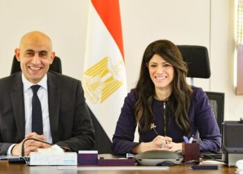 وزيرا التخطيط والتعليم يناقشان الخطة الاستثمارية لقطاع التعليم للعام المالي القادم 25/2026