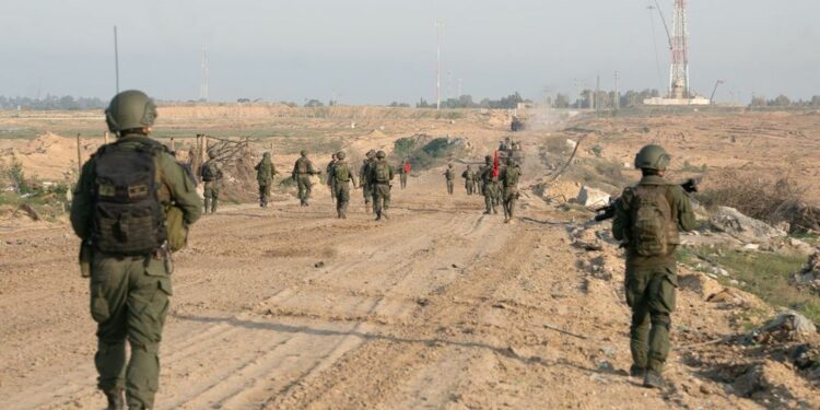 بريطانيا تعلن رفضها توسيع العمليات العسكرية الإسرائيلية فى غزة