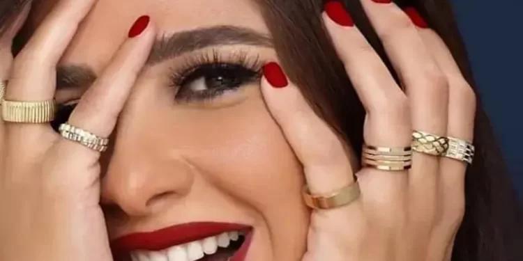 ياسمين عبدالعزيز ياسمين عبدالعزيز