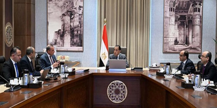 رئيس الوزراء يستعرض الموقف التنفيذي لمشروعات صندوق التنمية الحضرية