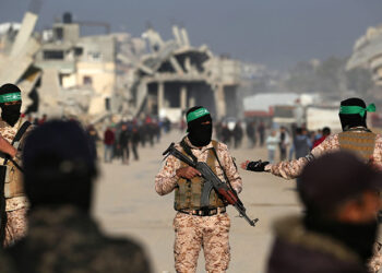 مصر وقطر ترحبان بإعلان حماس موافقتها على إطلاق سراح رهينة أمريكي