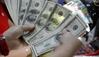 سعر الدولار اليوم