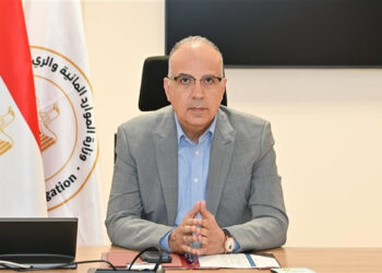 وزير الري يتابع حالة المنظومة المائية بمحافظتى بنى سويف والمنيا خلال فترة أقصى الاحتياجات المائية