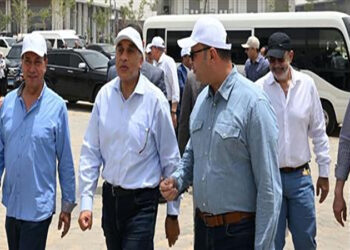 رئيس الوزراء يتابع الموقف التنفيذي لمشروع حديقة تلال الفسطاط