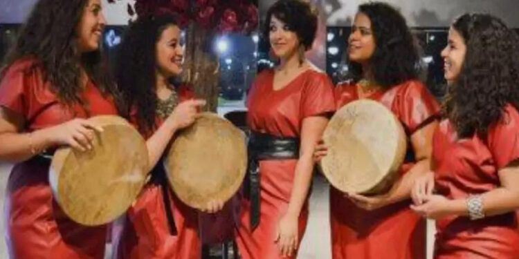 فرقة طبلة الست تحيى حفلاً غنائيًا في ساقية الصاوي