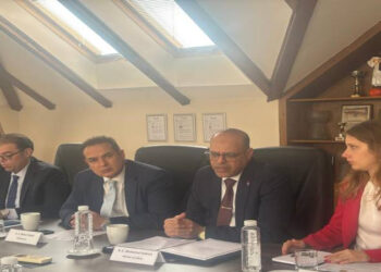 ︎وزير العمل يواصل لقاءته في صربيا ويعقد إجتماعًا مع مدير هيئة التوظيف الوطني الصربية