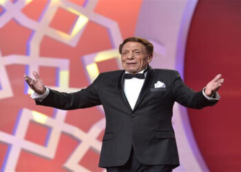 عادل امام يحتفل بعيد ميلاده الـ 85