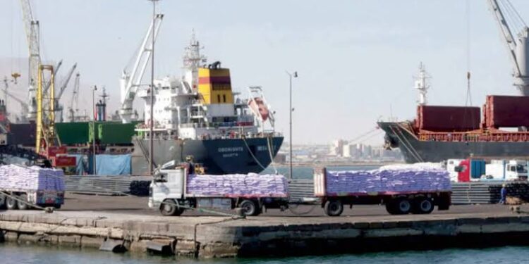 إيرادات قناة السويس  إيرادات قناة السويس