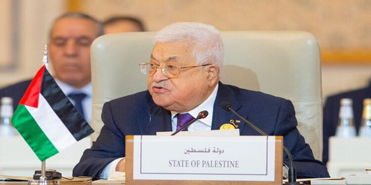 الرئيس الفلسطيني يدعو إلى الانسحاب الكامل للاحتلال الإسرائيلي من قطاع غزة