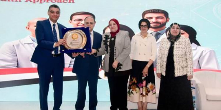 انطلاق فعاليات ملتقي الفارما الثامن والمؤتمر الدولي التاسع للصيادلة العرب