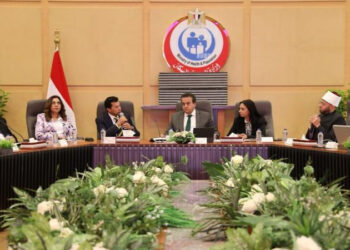 وزير الصحة يؤكد على الدور المحوري للتنمية البشرية في تحقيق رؤية مصر 2030
