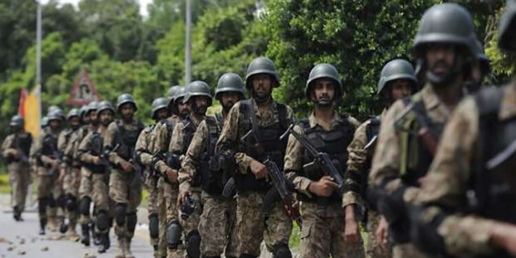 الجيش الهندي: باكستان استخدمت صاروخًا عالي السرعة لاستهداف قاعدة جوية في البنجاب