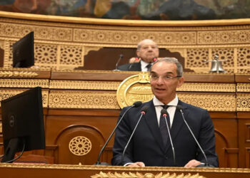 وزير الاتصالات: العالم يعاني نقصا حادا فى الكفاءات المتخصصة بالأمن السيبرانى