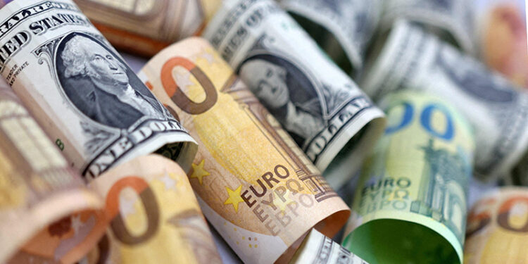 أسعار العملات في مصر اليوم الإثنين