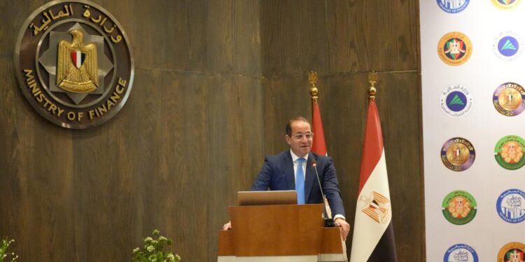 وزير المالية