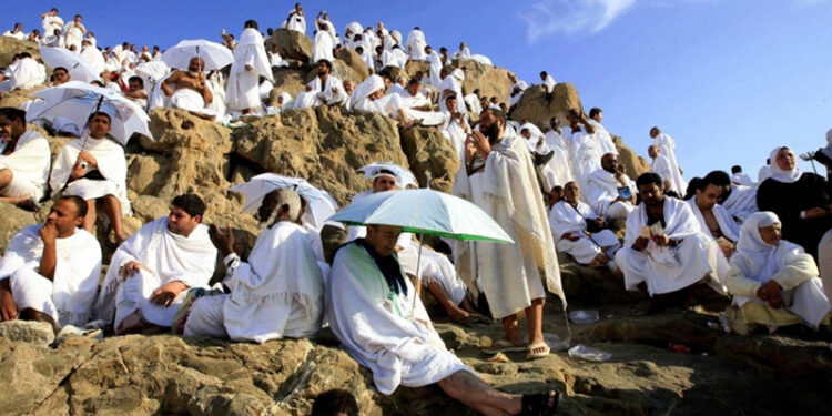 تفاصيل استضافة 1000 حاج من ذوي الشهداء والأسرى والجرحى الفلسطينيين