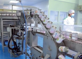 الصناعة تكشف عن عدد المصانع الجديدة ومشروع مصنع ألبان الأطفال