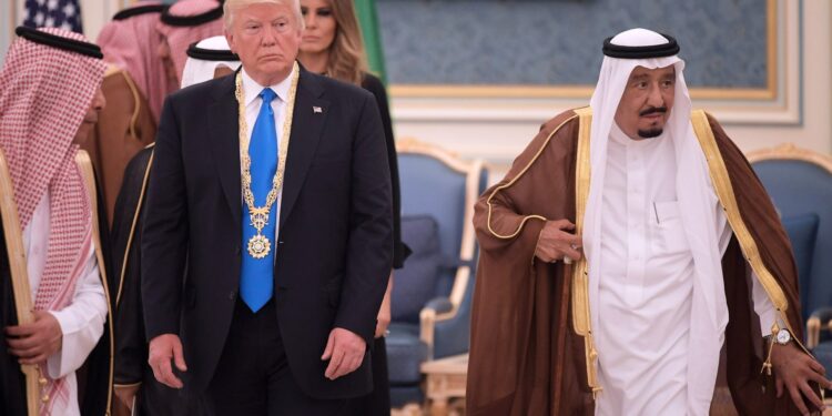 ترامب والملك سلمان ترامب والملك سلمان