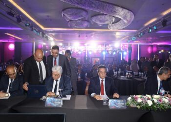 وزير الاتصالات ووزراء الصحة والتعليم العالي والتموين والعمل والتربية والتعليم يشاركون في افتتاح النسخة الرابعة من مؤتمر ومعرض CAISEC’25