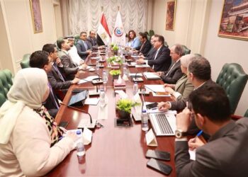 وزير الصحة والسكان