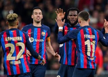 برشلونة يواجه اسبانيول الليلة في الدوري الإسباني