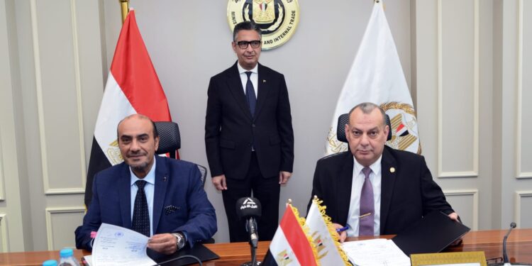 وزير التموين يشهد توقيع عقود شراكة مصرية سعودية مع شركة بنده العالمية لتجارة التجزئة “مصر” لتعزيز قطاع التجزئة ودعم الأمن الغذائي