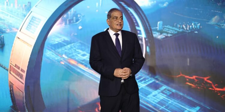 أسامة كمال في كلمته الافتتاحية للنسخة الرابعة من مؤتمر CAISEC’25 : قفزة بـ214% في الهجمات السيبرانية تهدد الاقتصاد العالمي.. والأمن السيبراني لم يعد خيارًا بل أولوية