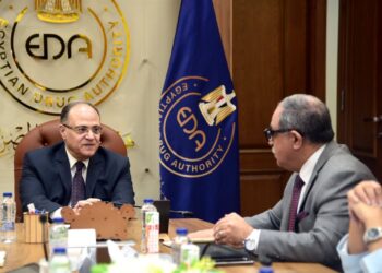 رئيس هيئة الدواء المصرية