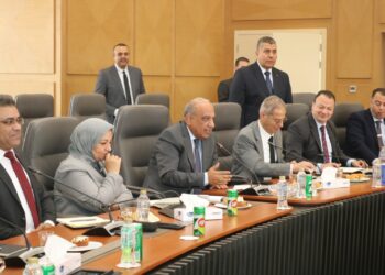 وزير الكهرباء يجتمع بالنائب الأول لمدير عام المؤسسة الحكومية الروسية للطاقة الذرية “روسآتوم “