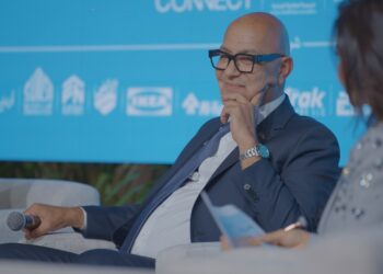 الأهلي صبور تعزز حضورها الاستراتيجي في السوق العماني عبر مشاركتها البارزة في المعرض العقاري الدولي