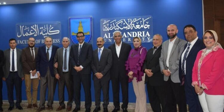 في ورشة عمل بكلية الأعمال.. خبراء ومختصون يناقشون الحزمة الأولى للتيسيرات الضريبية ومقترحات للحزمة الثانية