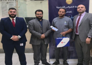 إى تاكس تدعم الممولين الجدد بأجهزة نقاط بيع مجانية ضمن التسهيلات الضريبية