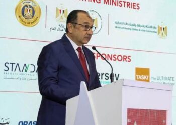 وزير قطاع الأعمال العام يشهد افتتاح فعاليات المؤتمر والمعرض السنوي السادس لإدارة المرافق