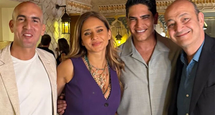 نيللي كريم تتألق في ظهور جديد برفقة عمرو أديب