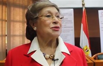 التحقيق مع حفيدي الدكتورة نوال الدجوي بعد بلاغ سرقة الـ300 مليون جنيه