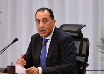 رئيس الوزراء يصل محافظة البحيرة لتفقد ومتابعة سير العمل بعددٍ من المشروعات الخدمية والتنموية