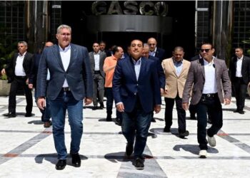 رئيس الوزراء يتابع من مركز التحكم في الشبكة القومية للغاز الطبيعي جاهزية الشبكة وتأمين الإمدادات