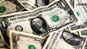 سعر الدولار اليوم