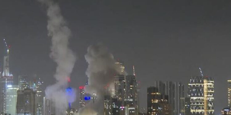 إعلام إسرائيلي: انفجارات عنيفة في مدينة حيفا نتيجة صواريخ إيرانية