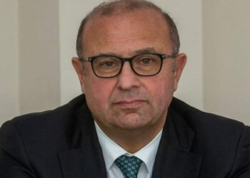 سعده: تشكيل لجنة الأزمات خطوة استباقية لحماية الاقتصاد من صدمات الصراع الإقليمي