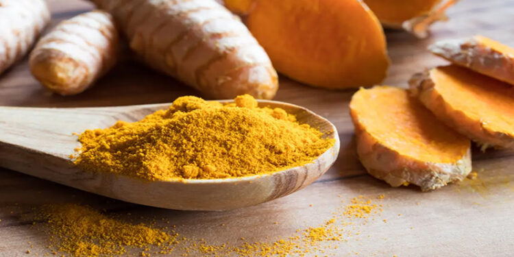 أطعمة تساعد في تخفيف أعراض التهاب المفاصل بشكل طبيعي