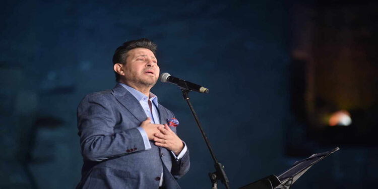 هاني شاكر يحيي حفلا غنائيا في لبنان