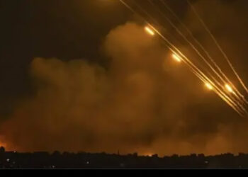 الجيش الإسرائيلي يوجه إنذارا عاجلا للإيرانيين بإخلاء جميع المنشآت النووية