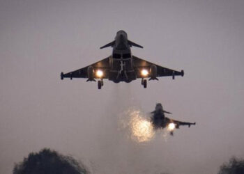 إعلام إيراني: إسرائيل تستهدف موقع أصفهان النووي