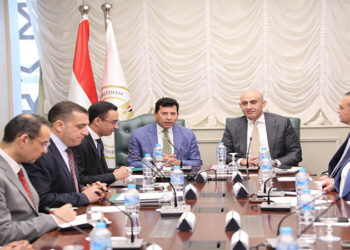 وزير التعليم يبحث مع وزير الرياضة سبل تعزيز التعاون بين الوزارتين لإطلاق دوري المدارس على مستوى الجمهورية