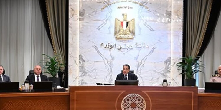 رئيس الوزراء يترأس الاجتماع الأسبوعي للحكومة