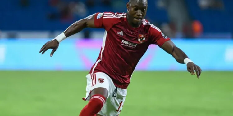 الأهلي يُنهي إجراءات التحاق أليو ديانج ببعثة الفريق في أمريكا