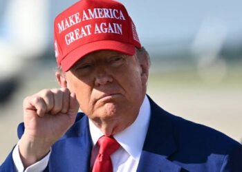 ترامب يهاجم رئيس الاحتياطي الفيدرالي ويطالب بعزله.. أزمة سياسية أم مناورة اقتصادية؟